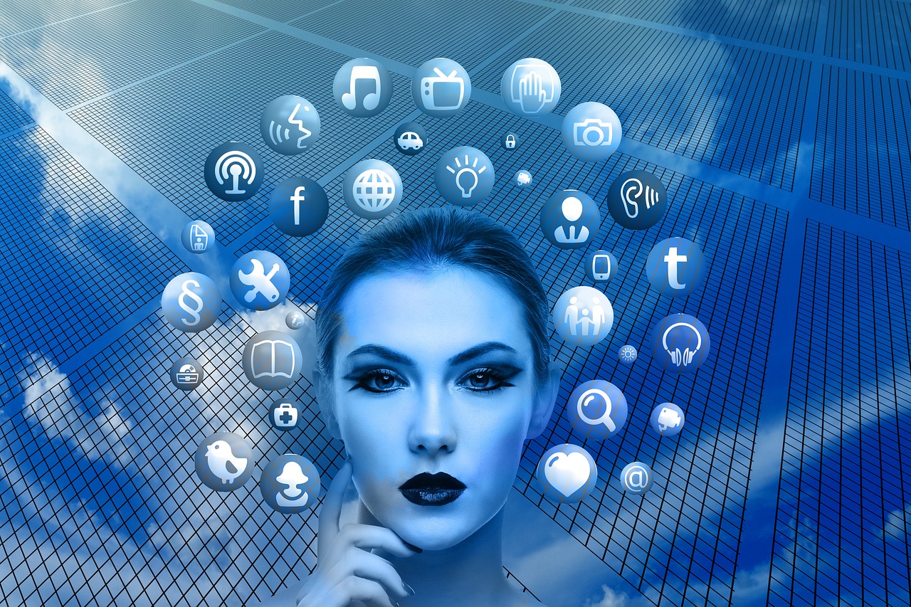Crisis Communication Strategies in the Digital Age