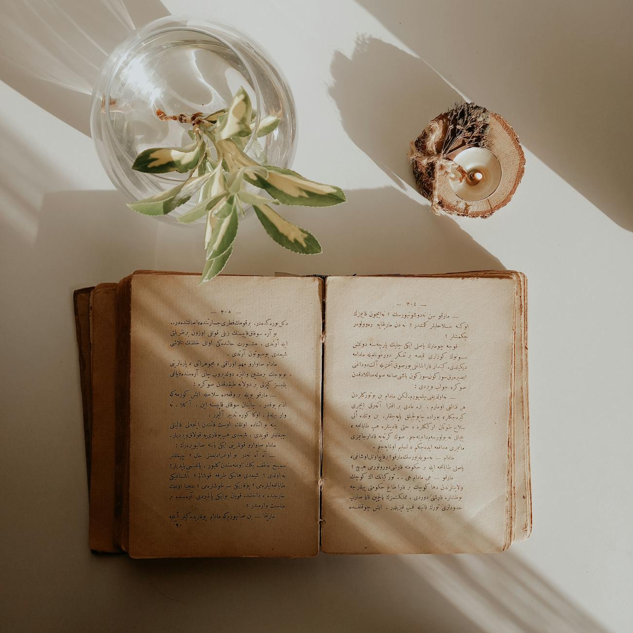 Researching Vintage and Antique Trends