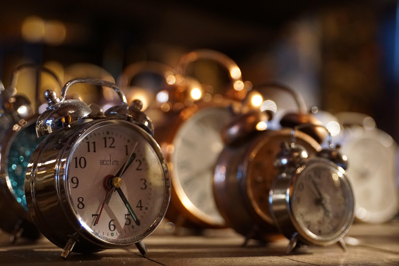 Creating a Vintage and Antique Collection.