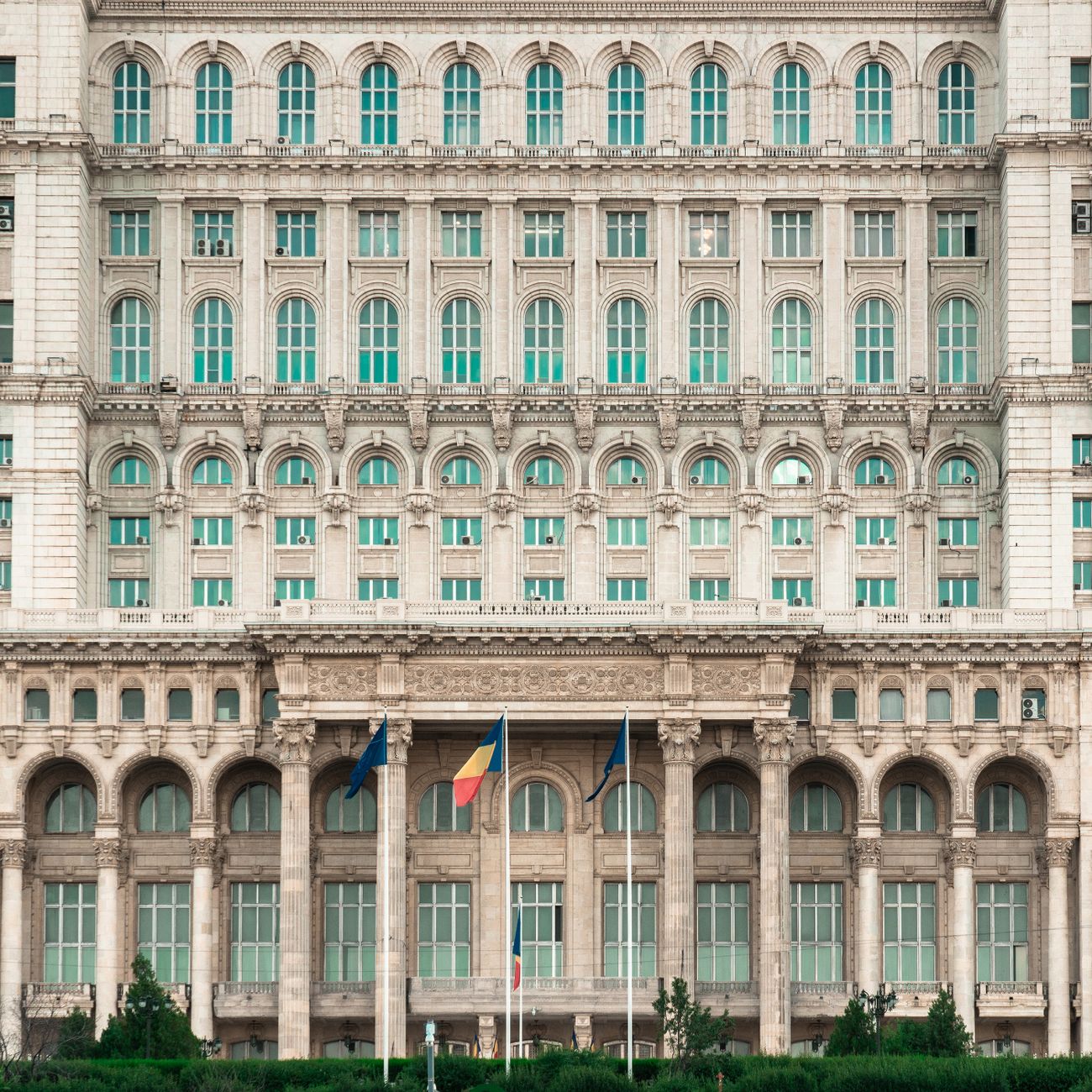 Post-Communist Romania in Literature