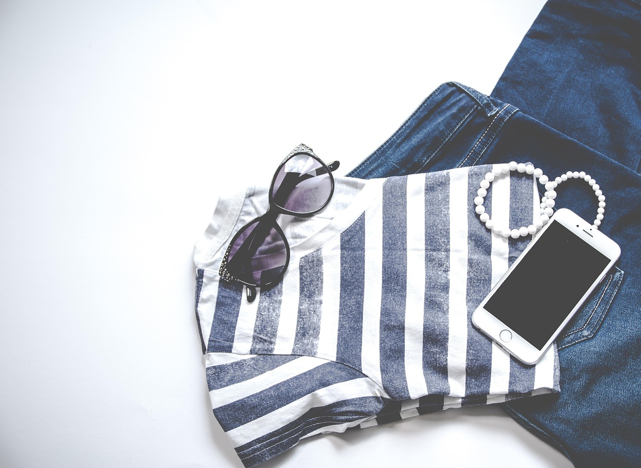 Sourcing and Shopping for Wardrobe